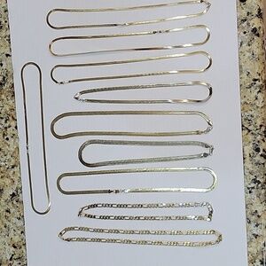 Lot of 30 COSTUME necklaces